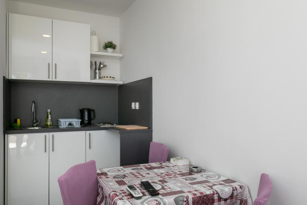 Apartments Karol & Mara Mlini Buitenkant foto